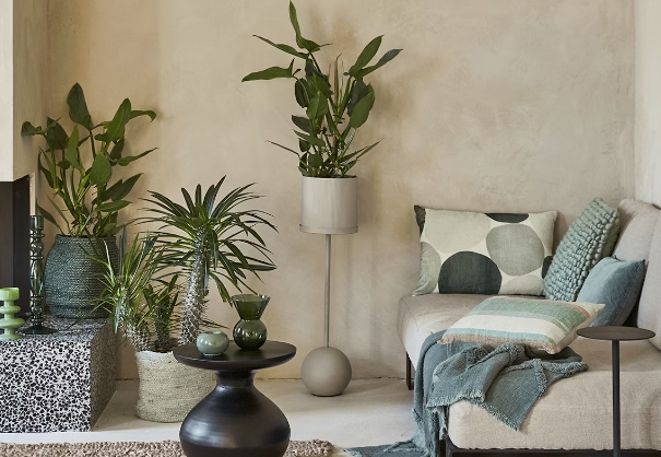 plant stands for indoor plants