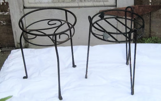 metal plant stand outdoor