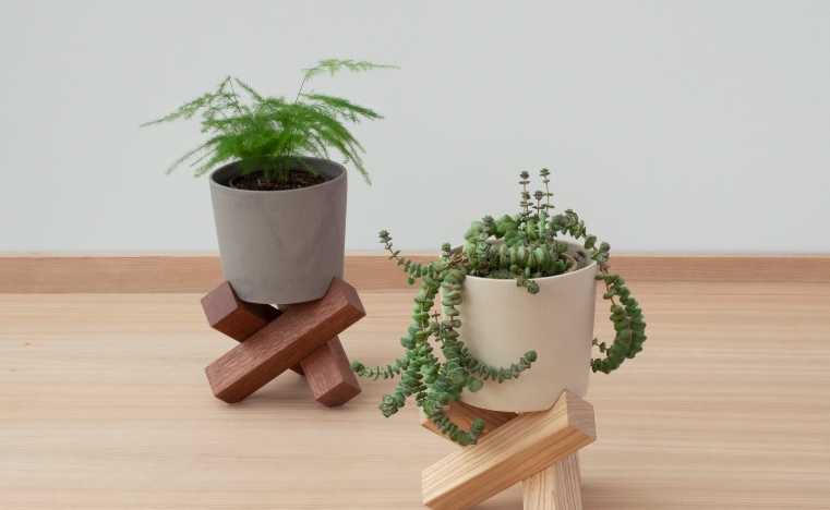 plant holder stand