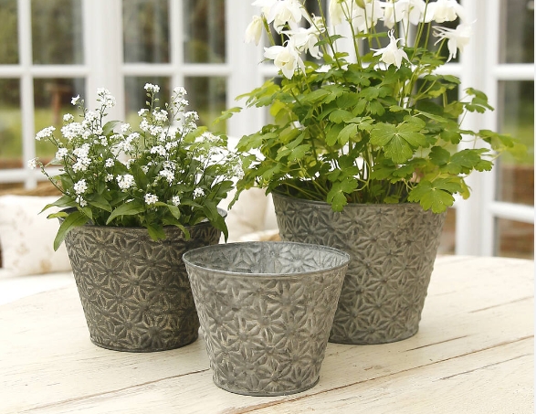 metal flower pots