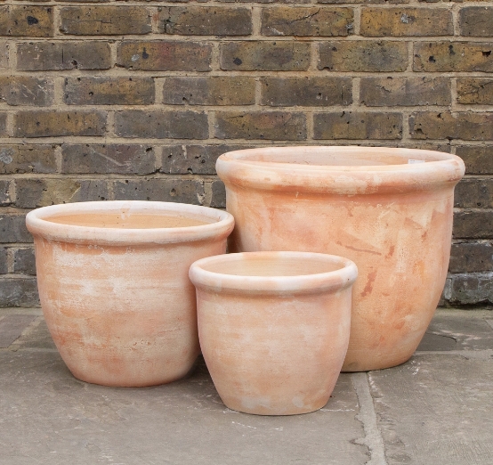 terracotta garden pots