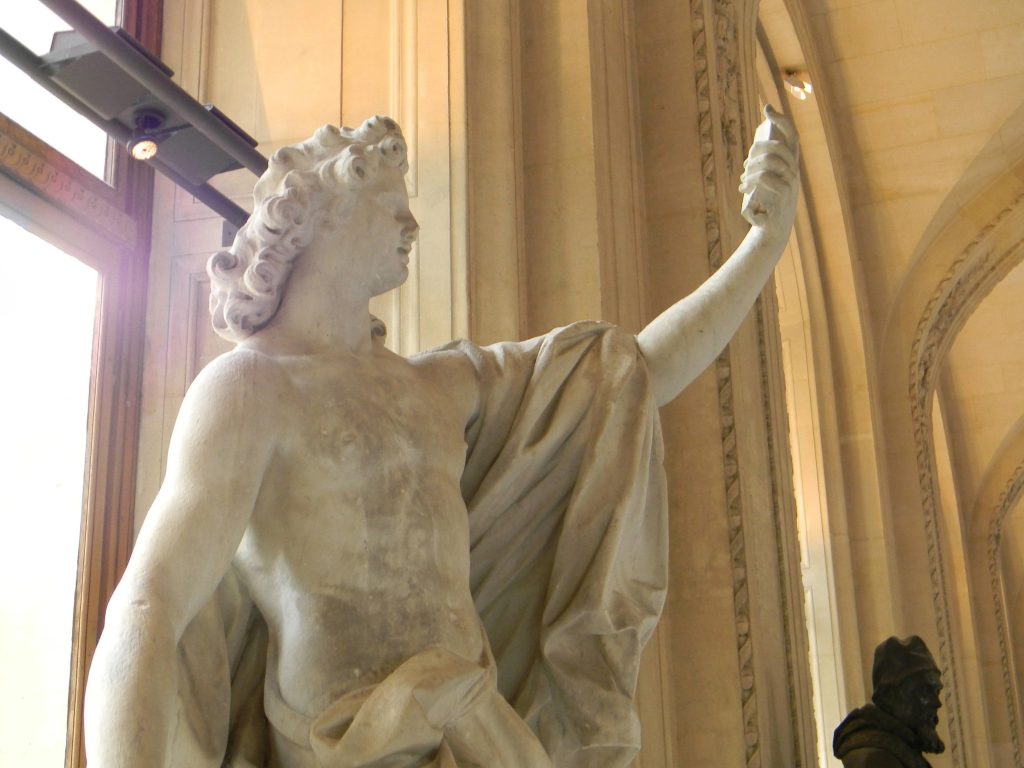 apollo sculpture louvre